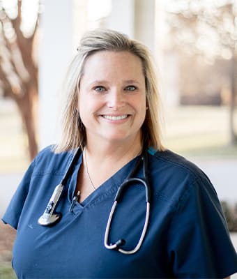 Dr. Kari Hyatt | LakeCross Veterinary Hospital | Vets in Huntersville