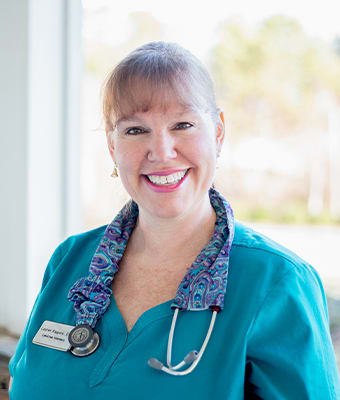 Dr. Lauren Kappers | LakeCross Veterinary Hospital | Vets in Huntersville
